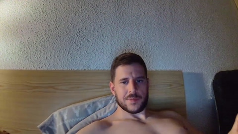 lechehotcam2  26-11-2022